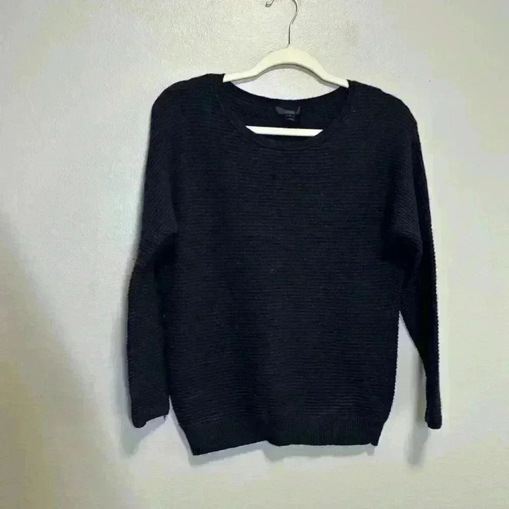 J crew navy sweater size small